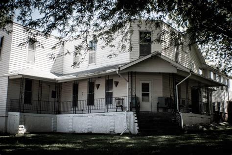 Here Are The 10 Most Haunted Places In Iowa That Will Seriously Give