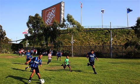 Home Depot Center to be renamed StubHub Center - Sports Illustrated