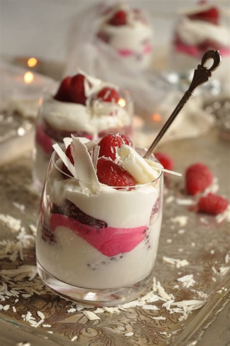 Red Velvet Trifles For The Jolly Season