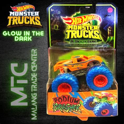 Jual Hot Wheels Monster Trucks Glow In The Dark Podium Crasher Orange