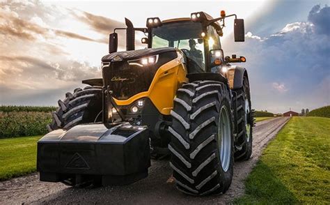 Challenger to Debut 1000 Series Tractors at Farm Progress Show | Tractor News