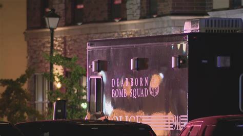 Dearborn Hampton Inn Gunman Kills Clerk Surrenders After 7 Hour