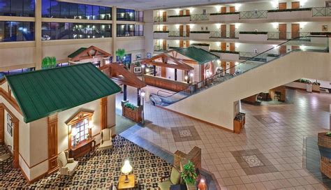 HOLIDAY INN MEMPHIS-UNIV OF MEMPHIS, TN | 3-STAR ACCOMMODATION IN ...