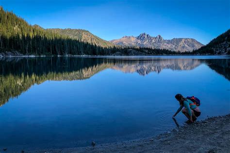 Colchuck Lake Trail: Washington Hiking Guide - Go Wander Wild