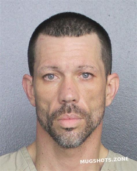 DODSON BRADLEY WILLIS 11 28 2021 Broward County Mugshots Zone