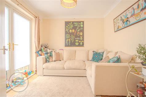 A Very Rarely Available Superbly Located Bedroom Duplex Flat