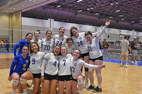 University Of Pittsburgh Women S Volleyball Club At Pitt