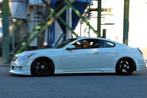 NEEDED! Pics of White G37 with Black wheels - MyG37