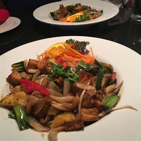 Bahn Thai Tallahassee Florida Restaurant Happycow