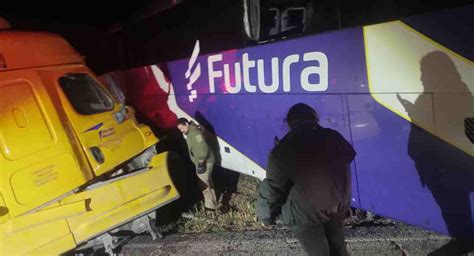 Un Muerto Y 12 Heridos Deja Accidente De Autobús Y Tractocamión En Carretera Cananea Agua Prieta