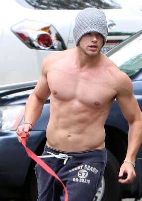 Kellan Lutz Sexy Shirtless Paparazzi Naked Male Celebrities