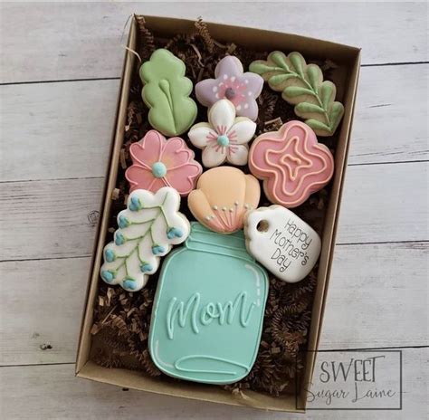 Pin By Linda Paredes On Mothers Day Sugar Cookies Decorated