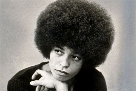 O Que Angela Davis Fez De Importante Na História - Hoje na História: 26 de janeiro - Aventuras na História