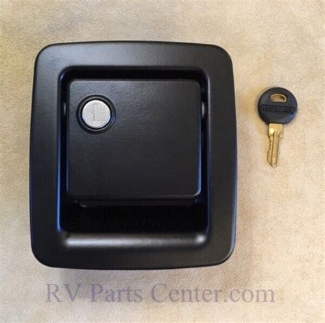 Trimark 60 400 Baggage Door Lock 12055 37 Tm500 Key Included For Sale Online Ebay