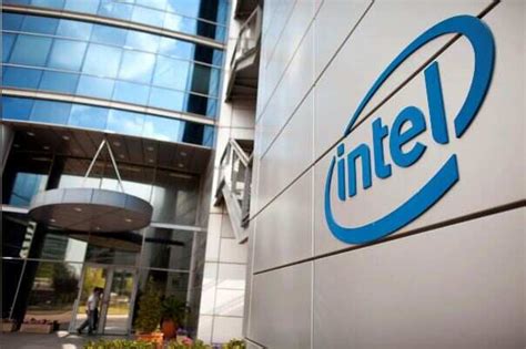 Ces 2019 Intel Showcases 10 Nm Chip For 5g Zee Business