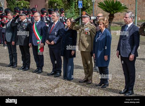 Roma Italia 25 04 2023 Il Sindaco Roberto Gualtieri A Destra Con La