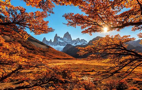 Fall Mountain Scenery Wallpaper