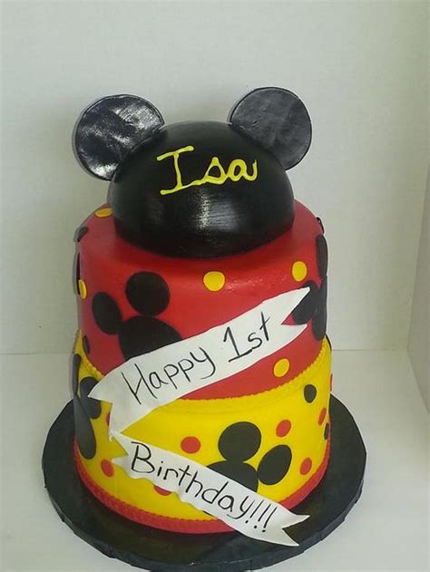 Mickey Mouse 1st Birthday Cake - Decorated Cake by Tomyka - CakesDecor