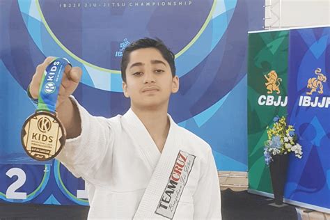 Parnaibano Bicampe O De Jiu J Tsu Conquista Medalha De Ouro No