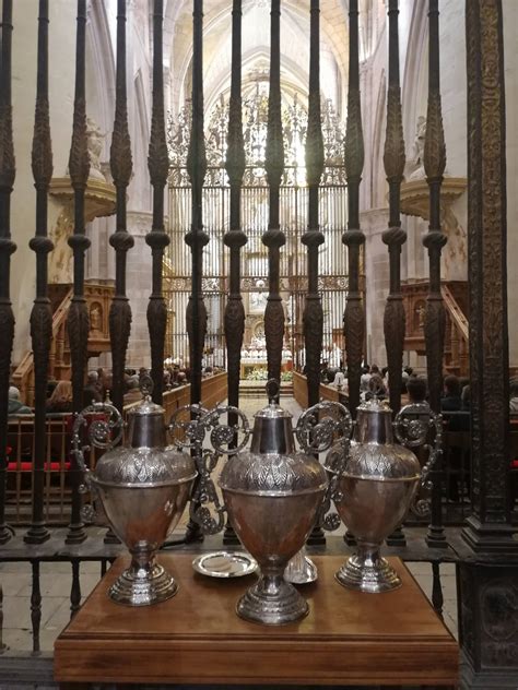 El Sr Obispo Celebra La Misa Crismal En La Catedral De Cuenca