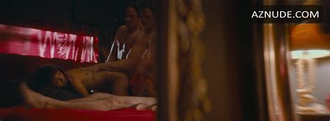MAIARA WALSH Nude AZNude