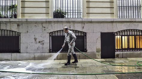 Los Porteños Ya Pueden Denunciar A Los Encargados De Edificios Que Desperdicien Agua En Las