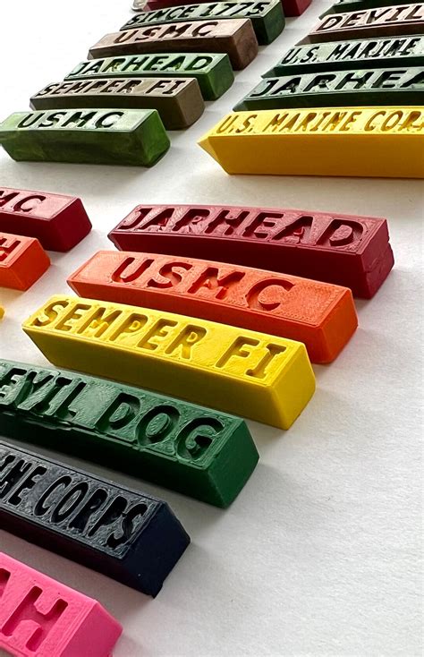 Set Of 8 Usmc Marine Corps Crayons Rainbow Green Camo And Etsy