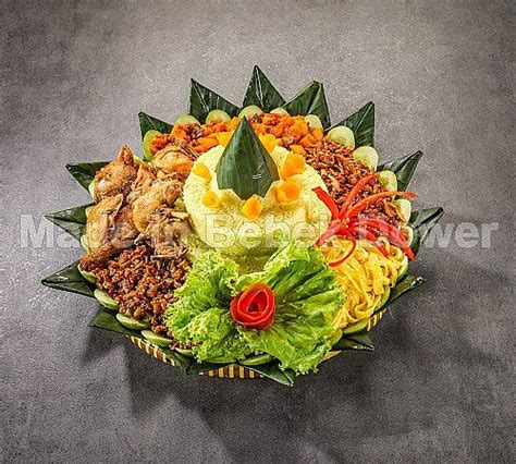 Resep Nasi Tumpeng Mini Dengan Bahan Sederhana Tetap Nikmat