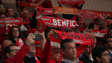 Recordar Viver Jogador Que Fez Hist Ria No Benfica Recordado Pelos