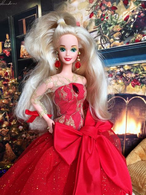 Happy Holiday Barbie Holiday Barbie Dolls Barbie Fashion