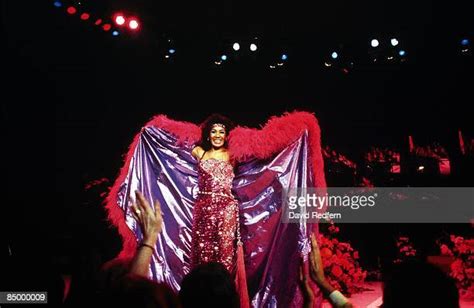 4 903 Shirley Bassey Photos And High Res Pictures Getty Images