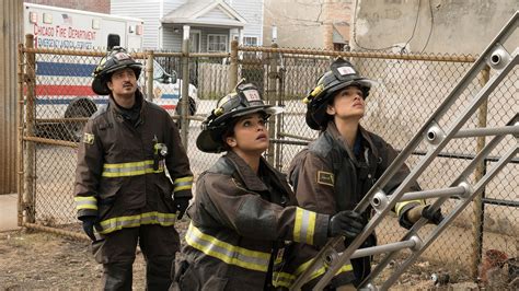 Chicago Fire Säsong 4 Avsnitt 19 Tv Serier Online Viaplay