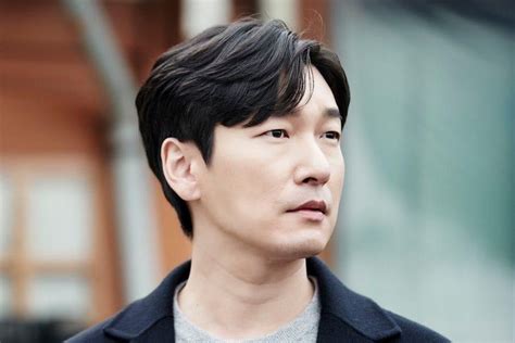 Cho Seung Woo Is As Stoic As Ever In Upcoming 2nd Season Of Tvns