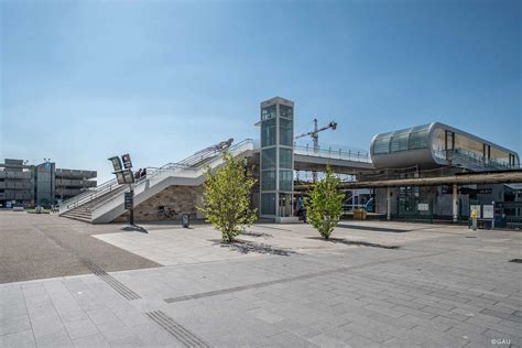 Nouvel éclairage pour la gare de Chartres Schréder