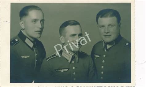 FOTO PK WK II Wehrmacht 10 Panzerdivision Portrait 3 Soldaten Uniform