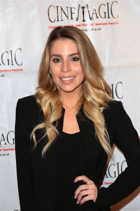 Aleksandar – Page 18667 – HawtCelebs