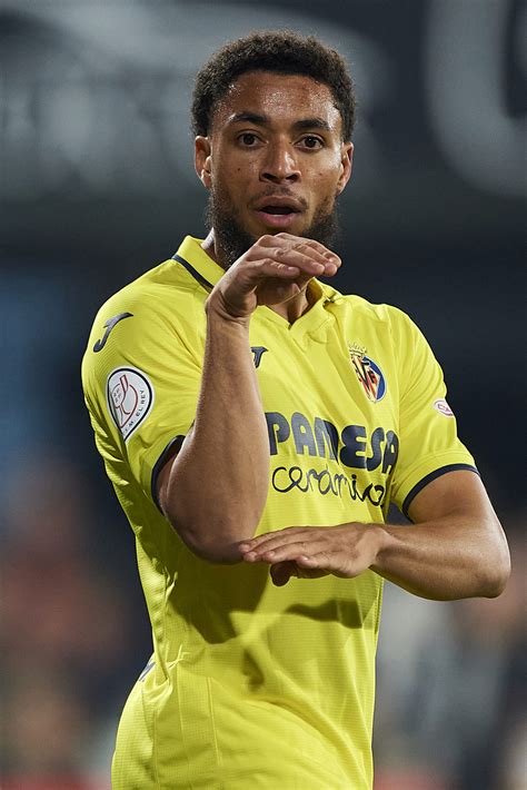 Aston Villa Hold Talks With Arnaut Danjuma As Villarreal Winger Flies