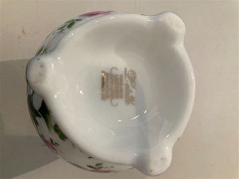 Limoges Porzellan Vase Bemalt Mit Gold 22 Kt Selten Kaufen Auf Ricardo