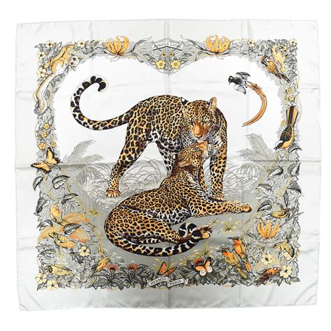 HERMES Silk Jungle Love Scarf 90 554158