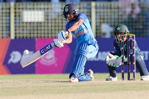 Harmanpreet Kaur, Mohammed Rizwan Win ICC Player of the Month Awards ...