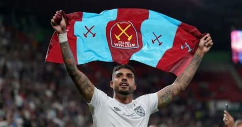 Emerson Palmieri Re D Europa Ha Vinto Tutte E Le Coppe Disponibili