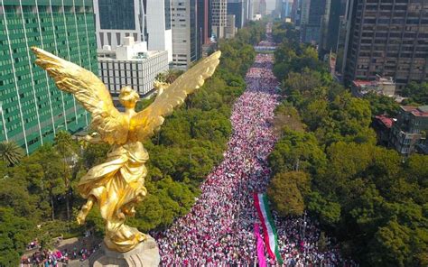 Aristegui En Vivo Asisten Miles A Marchas En Defensa Del Ine Guerra