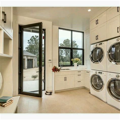 Pin By Mandy Lenens On Casa Modern Laundry Rooms Dream Laundry Room