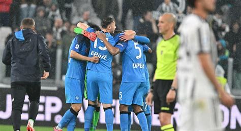 Napoli Scudetto Vicinissimo Raspadori Punisce La Juve La Squadra Di