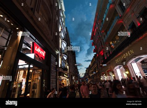 Istanbul Taksim Night Life Stock Photo - Alamy