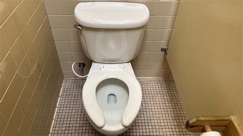 314 2000s American Standard PA Glenwall Toilet YouTube