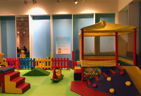 Bounce Jump And Slide Into Kids Klub At The Trumbull Mall