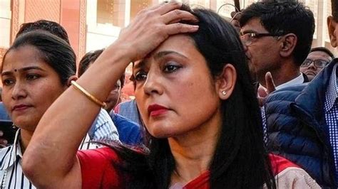 Delhi HC Refuses Urgent Relief To Mahua Moitra From Vacating Official