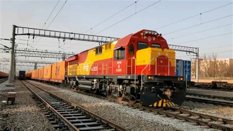 Over 30 000 China Europe Freight Trains Cross Alashankou Port CGTN