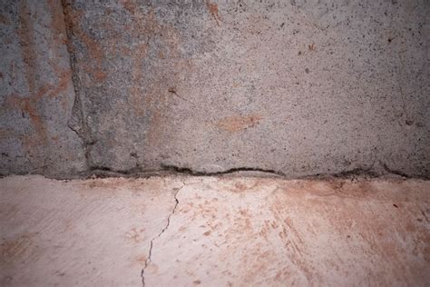 4 Things To Know About Your Basement Wall Cracks